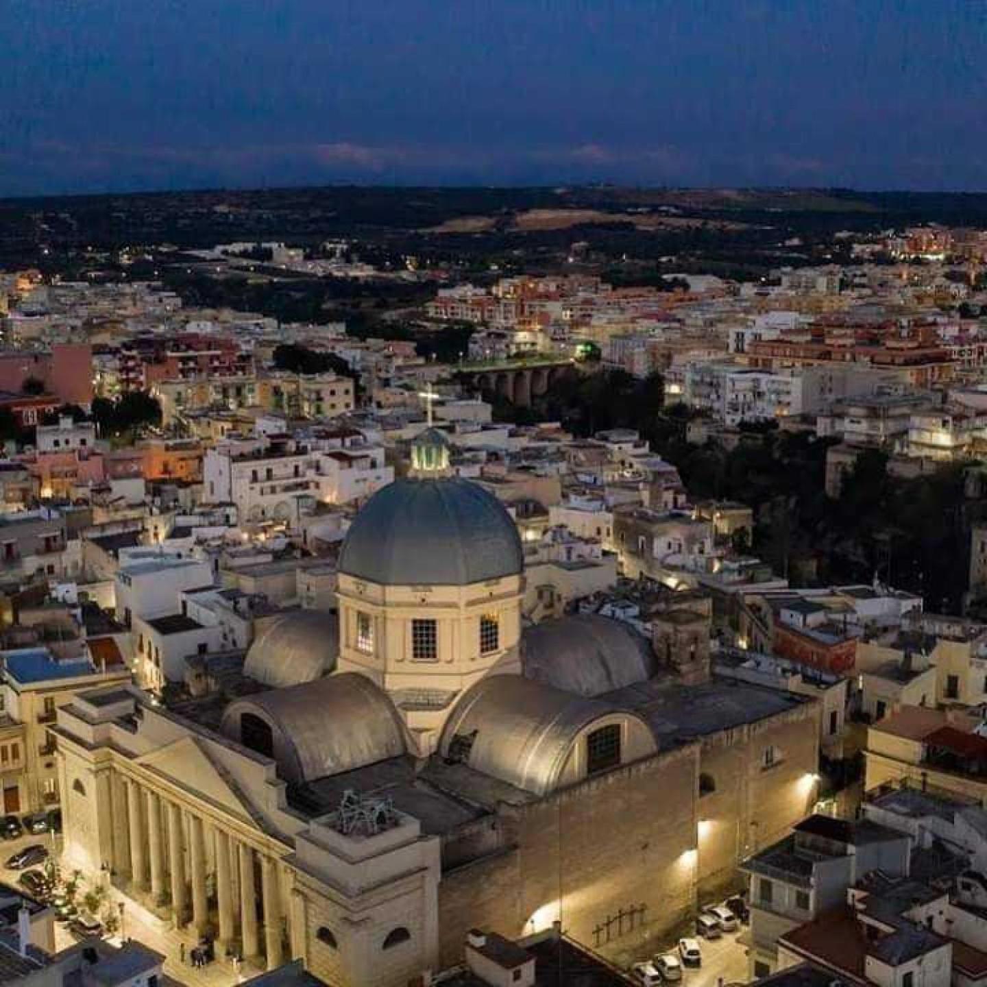 La Chicca Nel Centro Villa Massafra Bagian luar foto